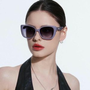 Arrivals Hot Selling Luxury Pc Sunglasses Light weight Famous Brand Same Style Plastic Fashion Sunglass