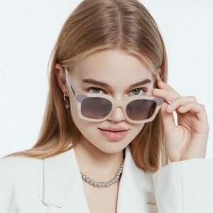 Brand Design  PC Sunglasses Women Outdoor Polarized Sunglass Frame female  Fashion Eyewear UV400 Plastic Sun Glasses