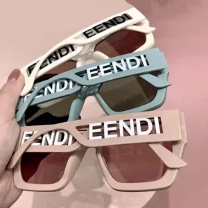 3945 Custom Retro Square PC Acetate Women’s Fashion Sunglasses UV400 Protection White Red Pink Champagne Colors