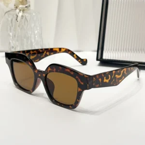 431 Fashion Trendy Simple Versatile Personality Retro Vintage Women Men Shades Sunglasses