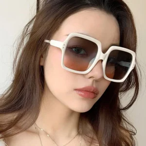 Big Square Black Women’s Sunglasses UV400 Oversized Frame PC Lenses Driving Glasses Case Luxury Brand