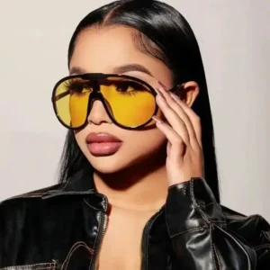 Champagne Sunglasses for Women Oversized Gradient Yellow Female Elegant Shades Sun Glasses Factory Oculos De Sol