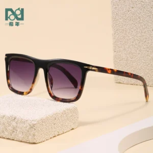 Custom Logo Outdoor Sports Sunglasses with UV400 Polarized Acetate Shades PC Frame Driving Shades