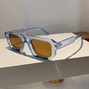 Custom Shades Men and Women Plastic Sunglasses with UV 400 Lenses New Design Fashionable Sunglasses PC Frame Material