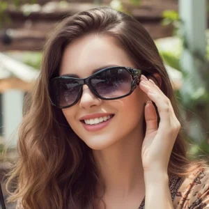 European American Fashion New Butterfly Sunglasses Personalized Trendy Street Shooting UV400 Women Large Frame No Makeup