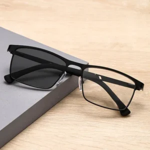 Eyeglasses Frames Color Changing Lenses Gray Glasses for Men and Women Sensitive Photochromic Glasses Frames Sunglasses UV400