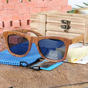 Factory Sale Men’s Wooden Sunglasses Newest Fashion High quality Lenses Sunglasses in Bulk