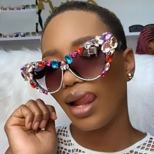 Fashion Vintage Baroque Diamond Pearl Cat Eye Sunglasses Women Luxury Rhinestone Sunglasses