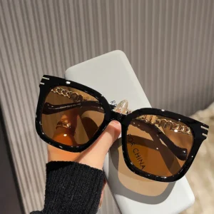 Fashionable Sunglasses Senior Sense Trend Sunglasses Outdoor Shade Men’s and Women’s Sunglasses