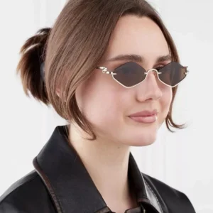 Half-Frame Diamond Sunglasses for Women Simple European American Fashion with UV400 Lenses Small Metal Frame for Men