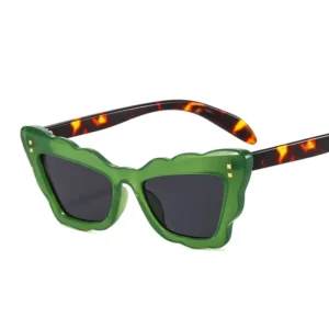 LBAshades 451 Cat Eye Plastic Frames Glasses Luxury Vintage Shades Trendy Retro Sunglasses Women