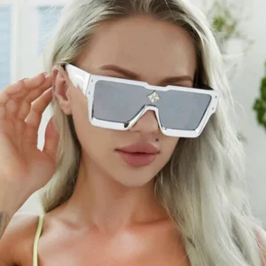 Large Frame One Piece UV400 Metal Hinge Diamond Embedding Sunglasses for Men Women