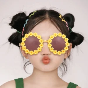 Lovely Sweet Flower Children Sunglasses Fashion Design Out Street Sunscreen Glasses Blue White Yellow Purple Frames Made PC