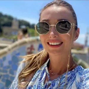 Luxury Women’s Summer Sunglasses with Small Square Metal Frame Gold Blue or Gray Chain Shades
