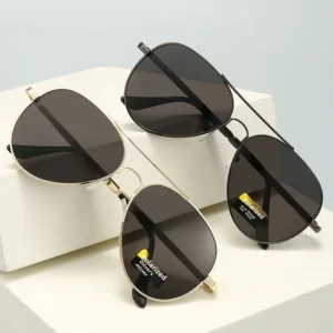 Men’s Pilot Sunglasses Full Frame Color Change Polarized UV Protection for Driving and Outdoor Sports