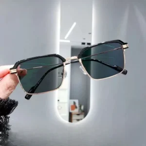 Men’s Square Metal Frame Glasses UV Blue Light Protection Photochromic Reading Lenses Durable Eyewear