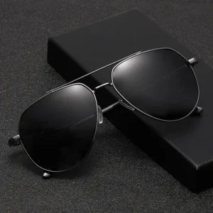Men’s Vintage Green Polarized Fashion Sunglasses Full Frame Metal Frog Design for Outdoor Sports Fishing Summer Use