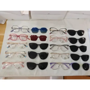 Metal Frame Men’s Magnetic Clip-on Sunglasses Acetate Eyewear UV Protection Lightweight