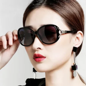 New Classic Fashion Fox Head Sunglasses Lentes De Sol UV400 PC Plastic Lenses Large Retro Trend Frame Women Sunglasses