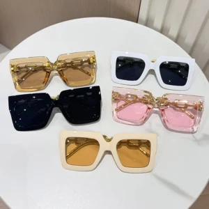 New Cross border Chain Anti ultraviolet Sunglasses European and American Fashion square Frame Women’s High end Sunglasses