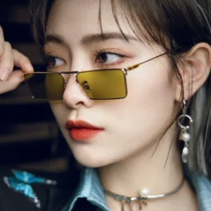New Fashion Small Rectangle Sunglasses Women Retro Square Metal Sun Glasses for Female Vintage Green Driving Eyewer