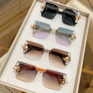 New Fashion Square Shades Luxury Sun Glasses Rimless Anti UV Protection Pearl Rhinestone Sunglasses for Women