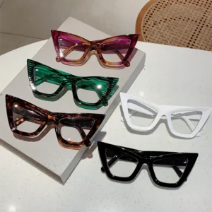 New Fashion Trend Large Cat Eye Spectacle Frames Classic Women Blue Light Blocking Glasses Custom logo