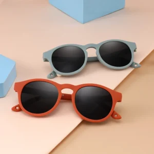 New Fashionable Anti Ultraviolet Full Rim Kids Sunglasses Outdoor Polarized Beach Sun Shades Boys Girls TPEE Frame TAC