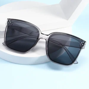 New Fashionable UV400 Full Frame Sunglasses for Driving and Outdoor Sports Large Face Design for Unisex