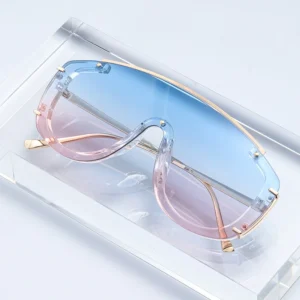 New Oversized Full Frame Metal Sunglasses for Women Trendy Luxury Sun Glasses for Outdoor Influencer Style