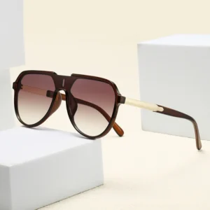 New Style One-piece Lens Square Sunglasses Protect Against UV Rays Suitable for Both Men and Women