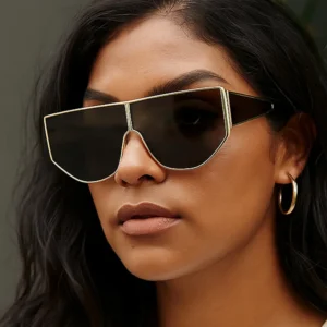 Newest Metal Sunglasses Luxury Uv400 Trendy Fashionable Large Frame Sunglasses for Men and Women