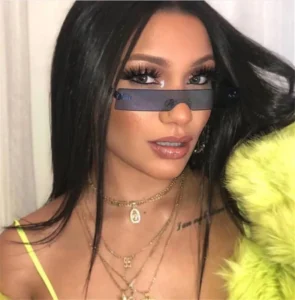 One Piece Lens Small Frame Plastic Sunglasses Instagram Rimless Sunglasses Women