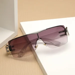 Oversized Women’s Sunglasses Metal Frame Sunglasses Custom Logo