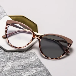Photochromic Cat-eye Fashion Retro Metal Frame Anti-blue Light Reading Sunglasses UV400 Protection Classic Trendy Women