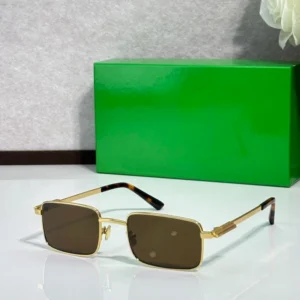 Popular Fashionable Sunglasses with Metal Frames Polarized Lenses Suitable for Men for Daily Wear Custom Logo Sunglasses
