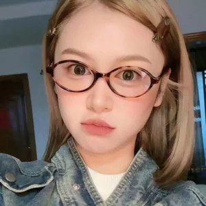 Retro Small TR90 Black Oval Frame Lightweight Ladies Reading Glasses Clear Lens Full Rim Optical Frames Eyewear