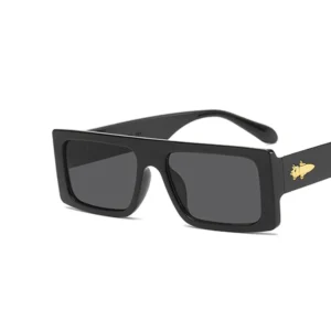 Retro Square Sun Glasses for Men and Women Fashionable Small Rectangle Oculos De Sol with UV400 Optics PC Frame