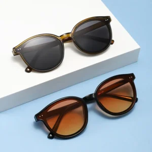 Retro Women’s UV400 Sunglasses High Quality Trendy Full Frame Sun Protection for Outdoor Use