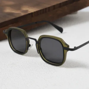 ShanHai Light luxury niche retro square sunglasses trendy men’s and women’s personality street photography punk sunglasses