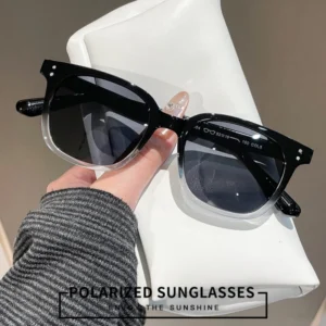 Simple Black Frame Gradient UV Protected Sunglasses for Women Outdoor