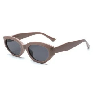 Small Cat Eye Square Sunglasses Tea Tint UV Protection Fashion Eyewear For Women And Men Streetwear OEM ODM Factory Custom