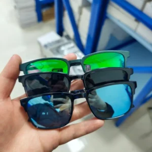 Spring Hinge Polarized Clip Metal Clip on Sunglasses with UV400 Protection Outdoor Activities Optical