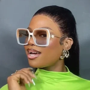 Square Big Frame Pearl UV400 Sunglasses New European American Style Women’s Fashion High end Retro