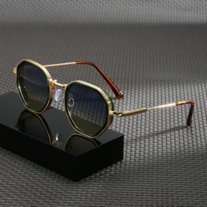 Steampunk Sunglasses Men Outdoor Travel Driving Polygonal Frame HD Metal Designer Sunglasses Women