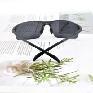 Trendy Unisex Square Sunglasses Light Aluminum Frame Polarized Lens for Driving Outdoor Daily Use