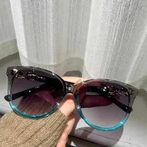 UV400 PC Cat Eye Sunglasses Women CE Certified Ideal for Social and Outdoor Activities
