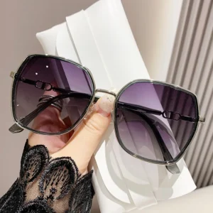 Unisex High-End Fashion Sunglasses Large Orange/Gold Metal Frame Trendy New Polarized UV400 Lenses Driving Sunshade