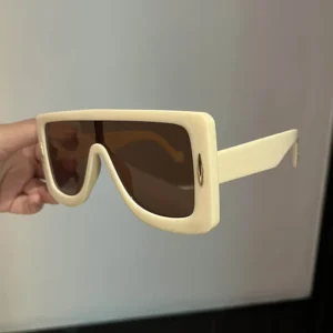 Unisex Square Large Frame Sunglasses UV400 Lenses Futuristic Outdoor Fashion Sports Shades for Cross Border Sports Enthusiasts