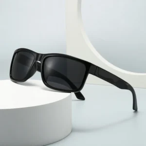 Vintage Classic Men Polarized Sunglasses Customizable Design Popular Instagram Comfortable Plastic Frame Anti Radiation Feature